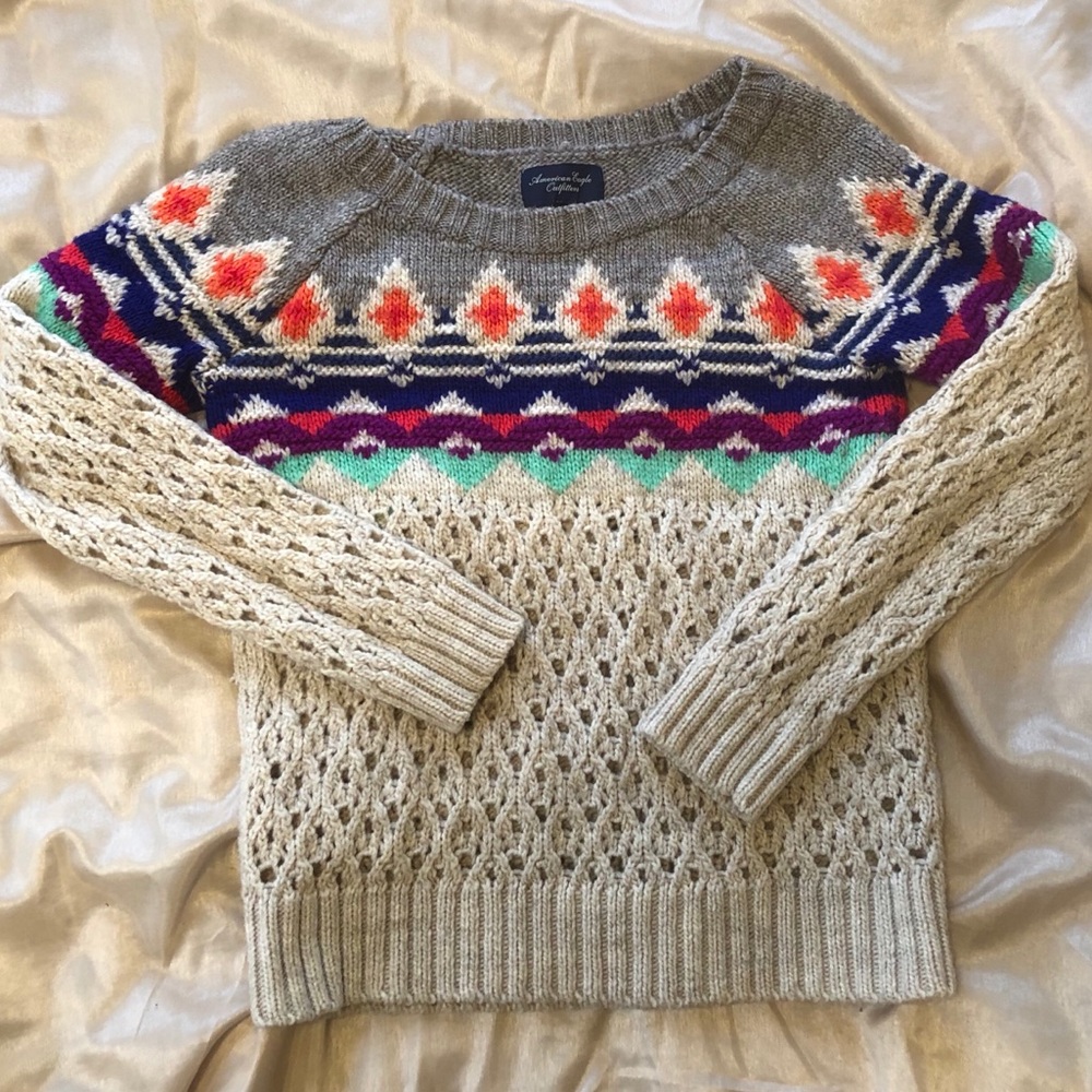 EUC Knit American Eagle sweater